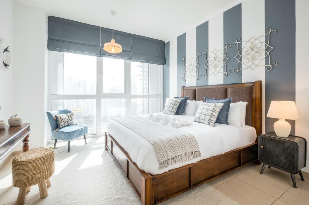 Maison Privee - Exclusive Apt With Burj Khalifa Next Door Dubai Luaran gambar