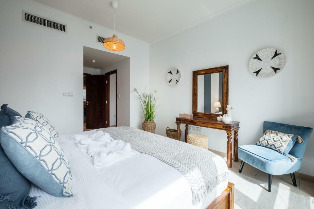 Maison Privee - Exclusive Apt With Burj Khalifa Next Door Dubai Luaran gambar